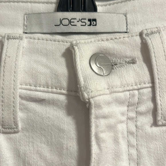 Joe’s Jeans High Rise Distressed Flare White Jeans Size 26 - Picture 9 of 13